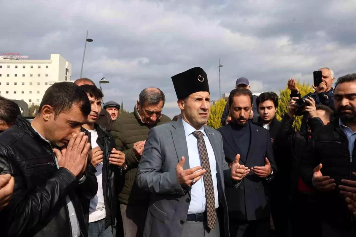 Kozanoğlu Doğan Bey\'in Torununa Tepki