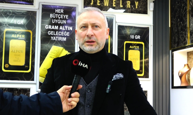 Kütahyalı sarraf İsmail Alper: 'Altın her zaman güvenli liman'