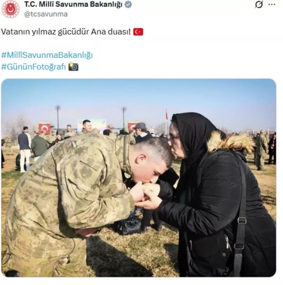 Ana ve Asker Oğlu\'nun Yürekten Anısı