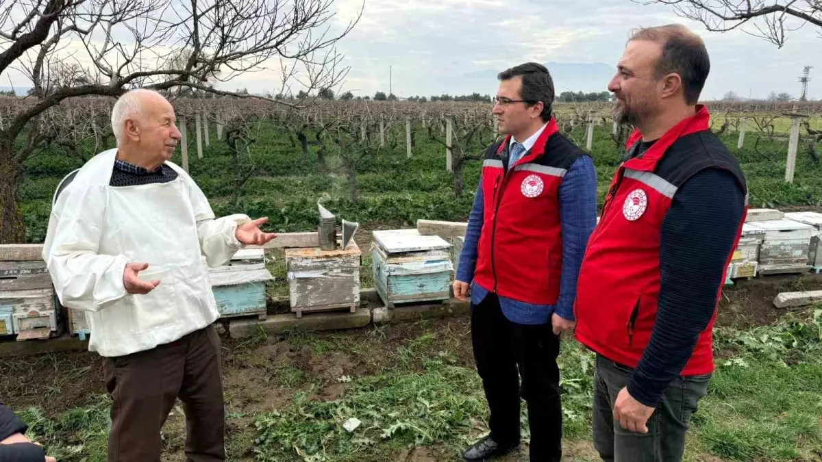 Saruhanlı\'da Arıcılık Buluşması