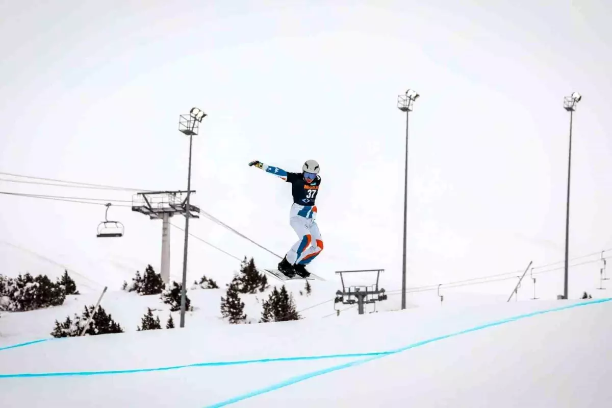 Erzincan\'da Snowboard FIS Avrupa Kupası Başladı