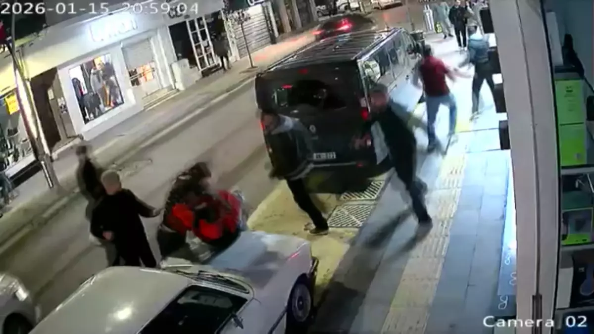 Yalova\'da Telefon Tamircisine Saldırı