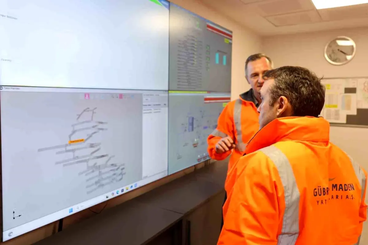 Vali Sözer, Gübretaş Maden İşletmesini Ziyaret Etti