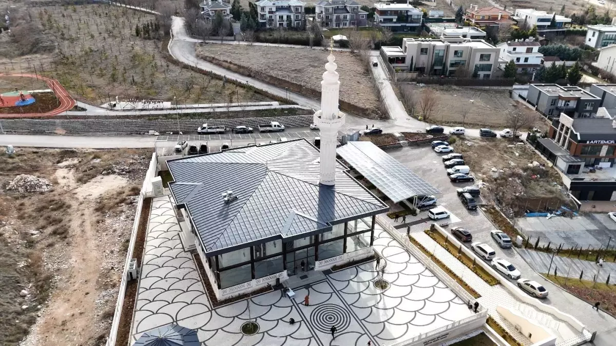 Enerji Üreten Camii: Çankaya\'da Yenilik