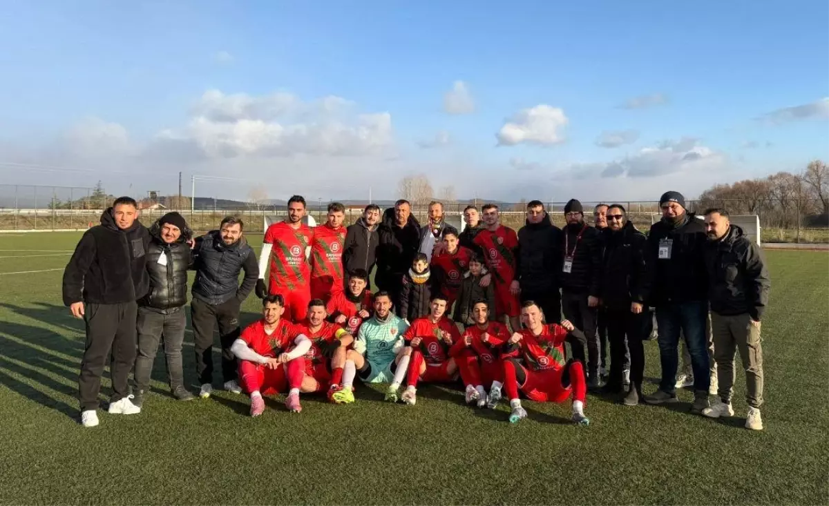 Balıköy Gençyurduspor\'dan çifte şampiyonluk sevinci