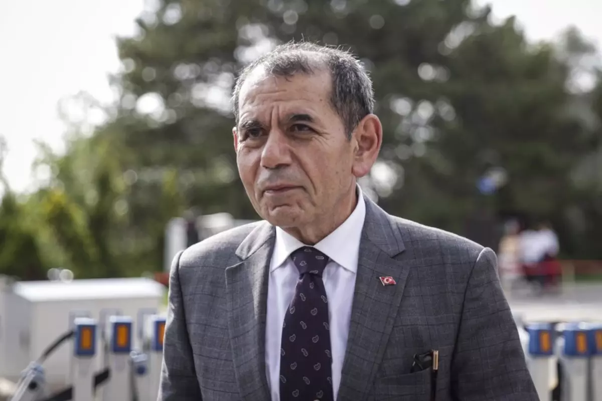 Dursun Özbek\'in soyunma odasında ne söylediği ortaya çıktı