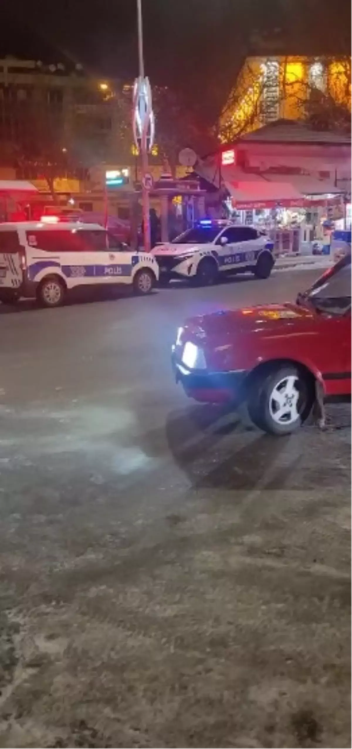 Elazığ\'da Sopalı ve Bıçaklı Kavga: 4 Yaralı