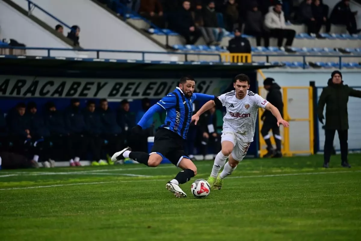 Karacabey Belediyespor, İnegölspor\'a 1-0 Yenildi