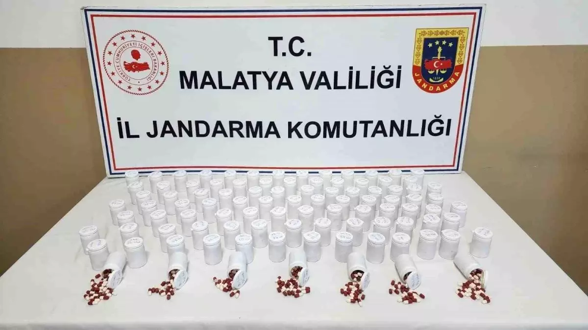 Malatya\'da 5.561 Sentetik Ecza Hapı Ele Geçirildi