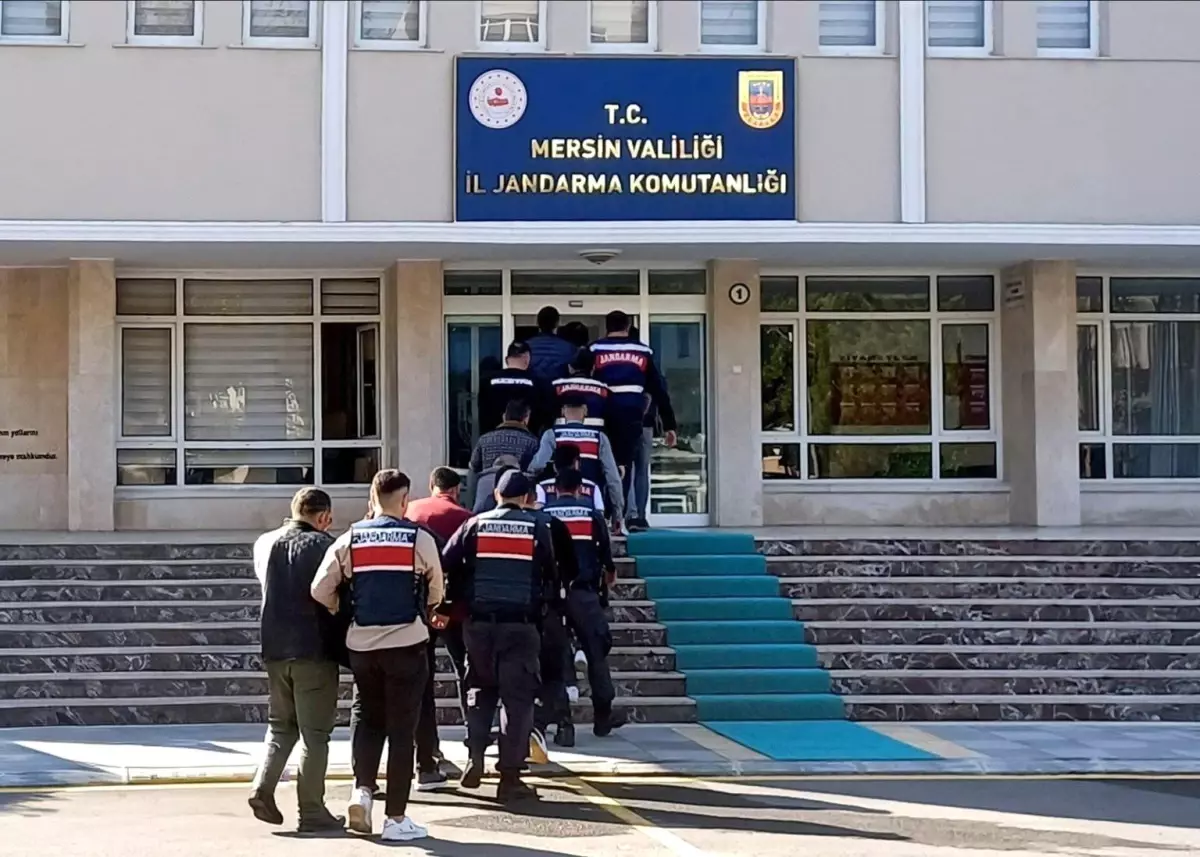 Mersin\'de 42 Suçlu Yakalandı