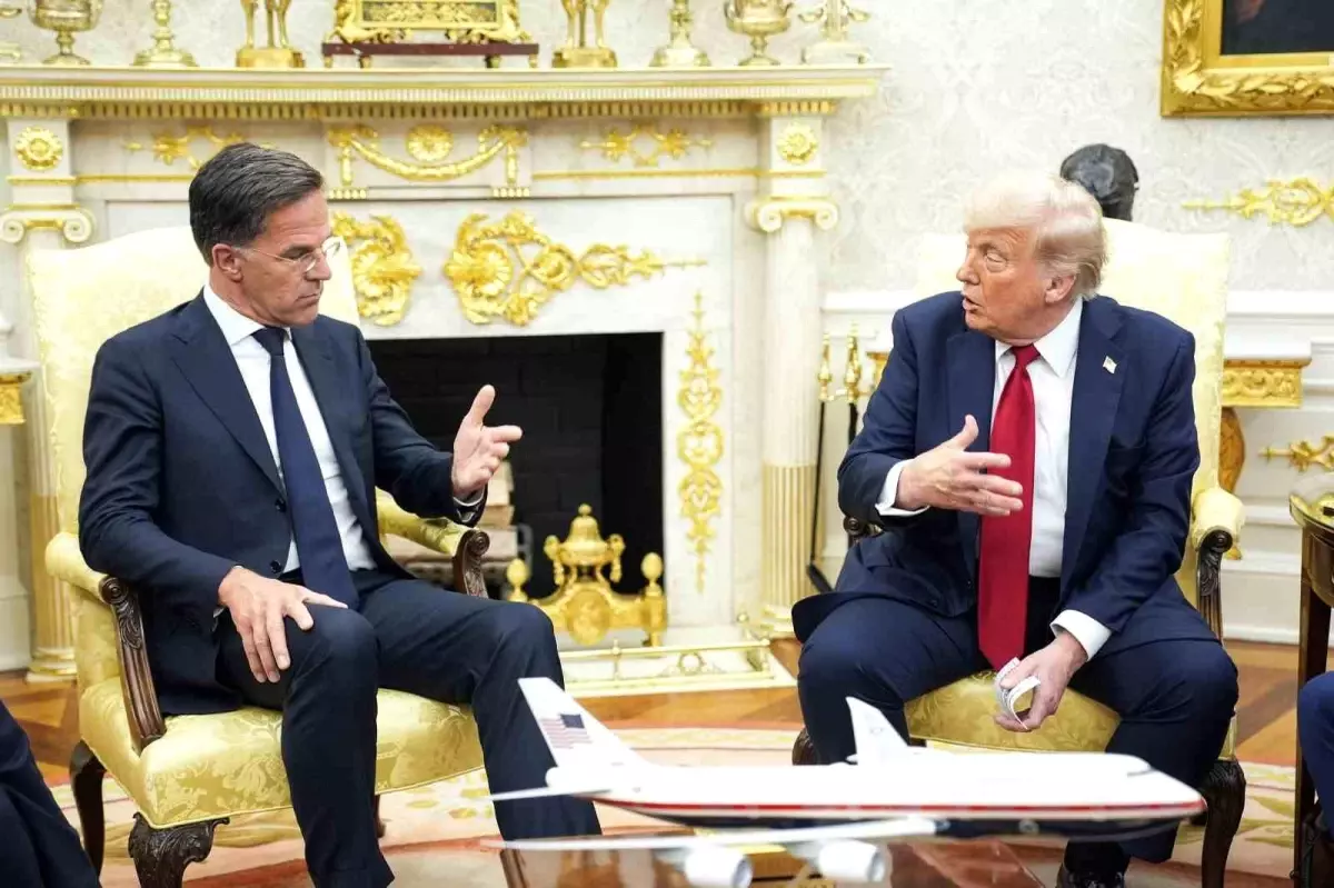 Rutte ve Trump Grönland\'ı Görüştü