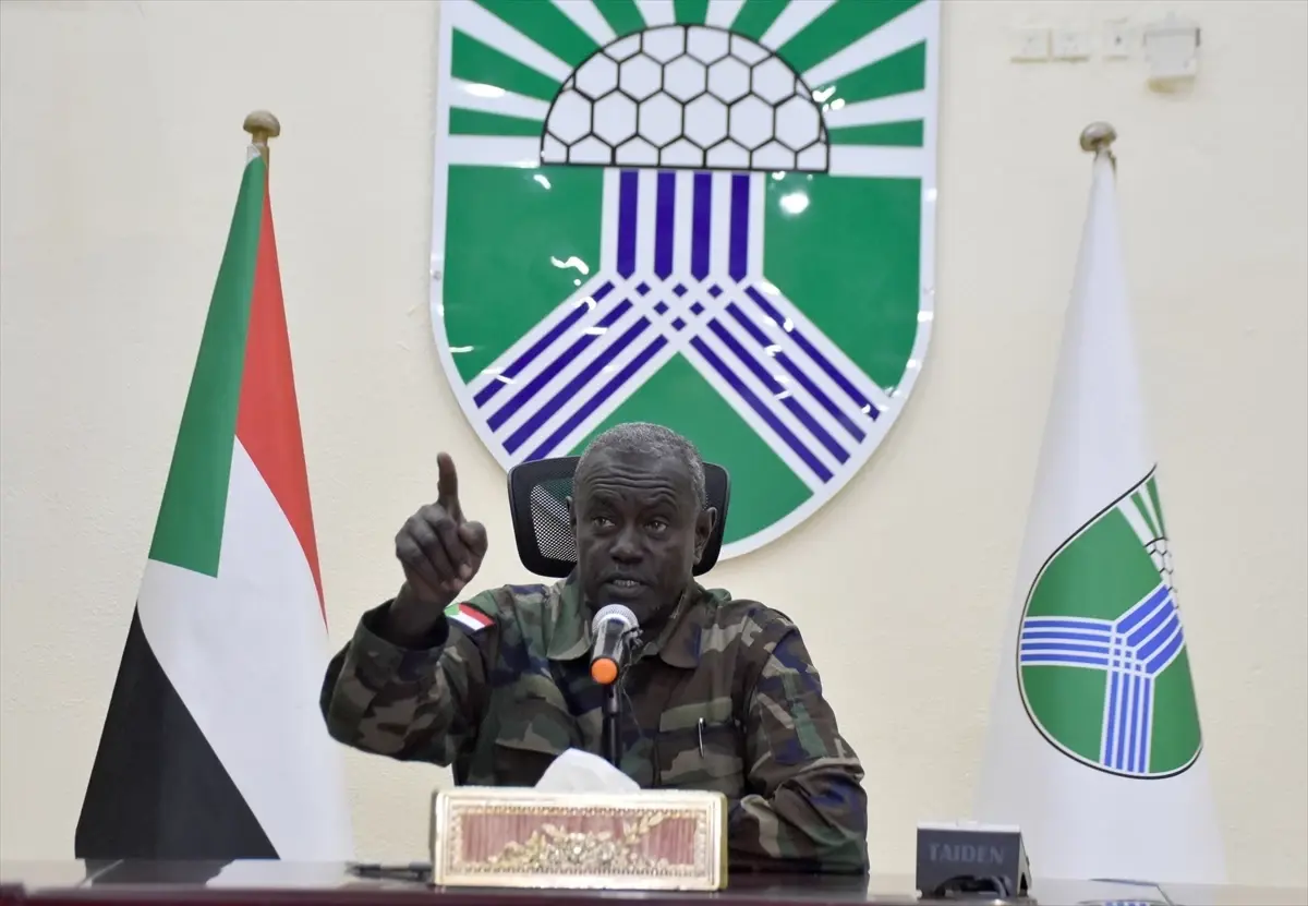 Sudan\'da Hartum Valisi Hamza, şehirdeki çatışmalardan kaçanların dönmeye başladığını söyledi Açıklaması