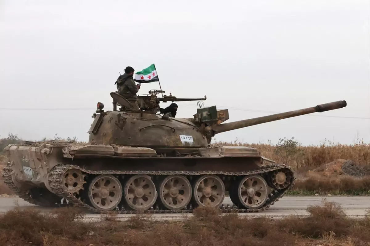 Suriye\'de Rakka da terörden temizlendi