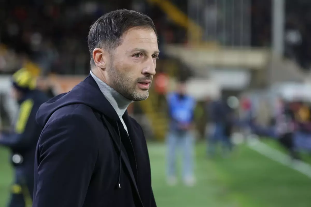 Tedesco, \'\'Takımda kalması gerekiyor\'\' diyerek ayrılığı net dille veto etti