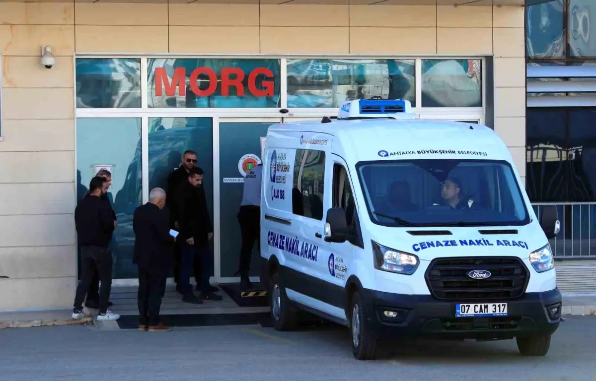 Antalya\'da Eşini Vuran Şahıs Tutuklandı