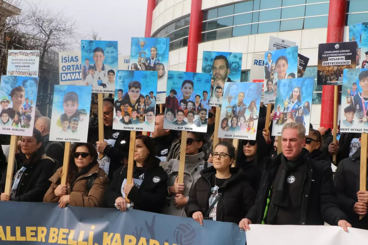 Depremdeki İhmal: 3 Kamu Görevlisine 10 Yıl Hapis