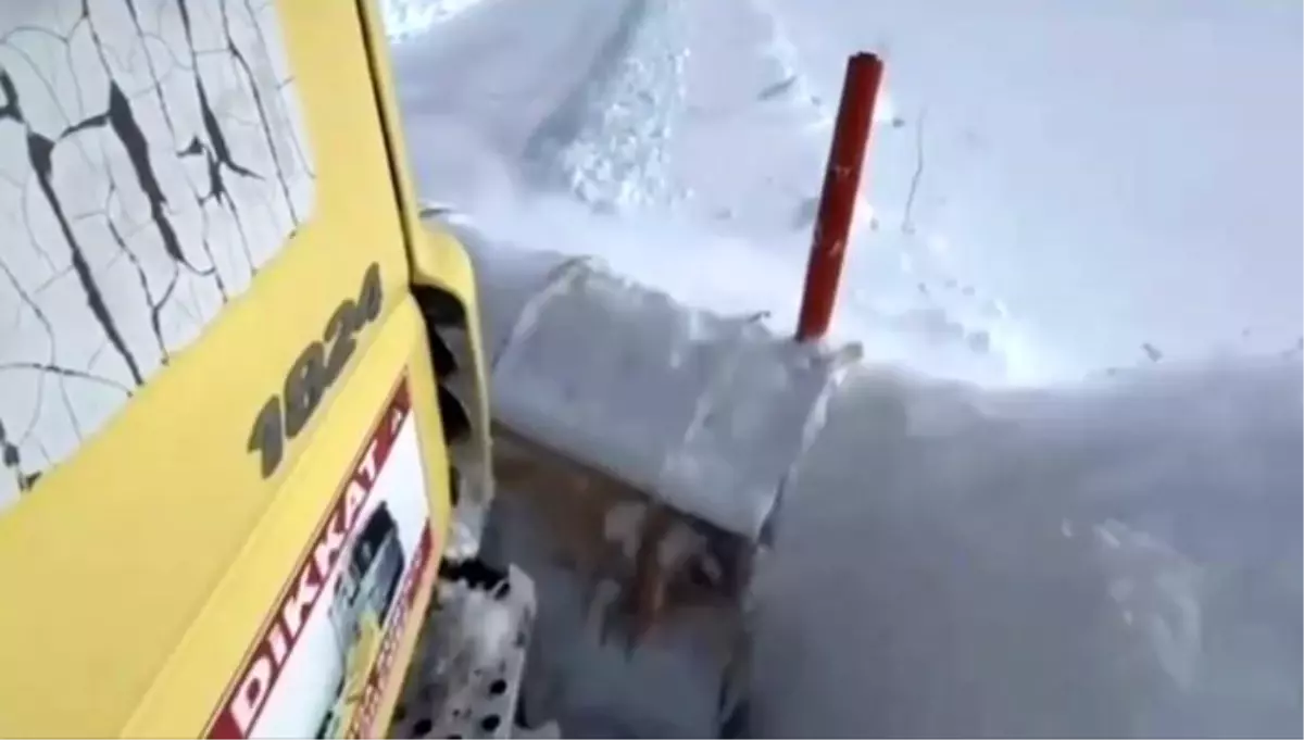 Ağrı\'da Karla Mücadele