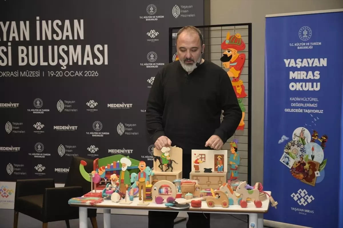 Yaşayan İnsan Hazineleri Gençlerle Buluştu