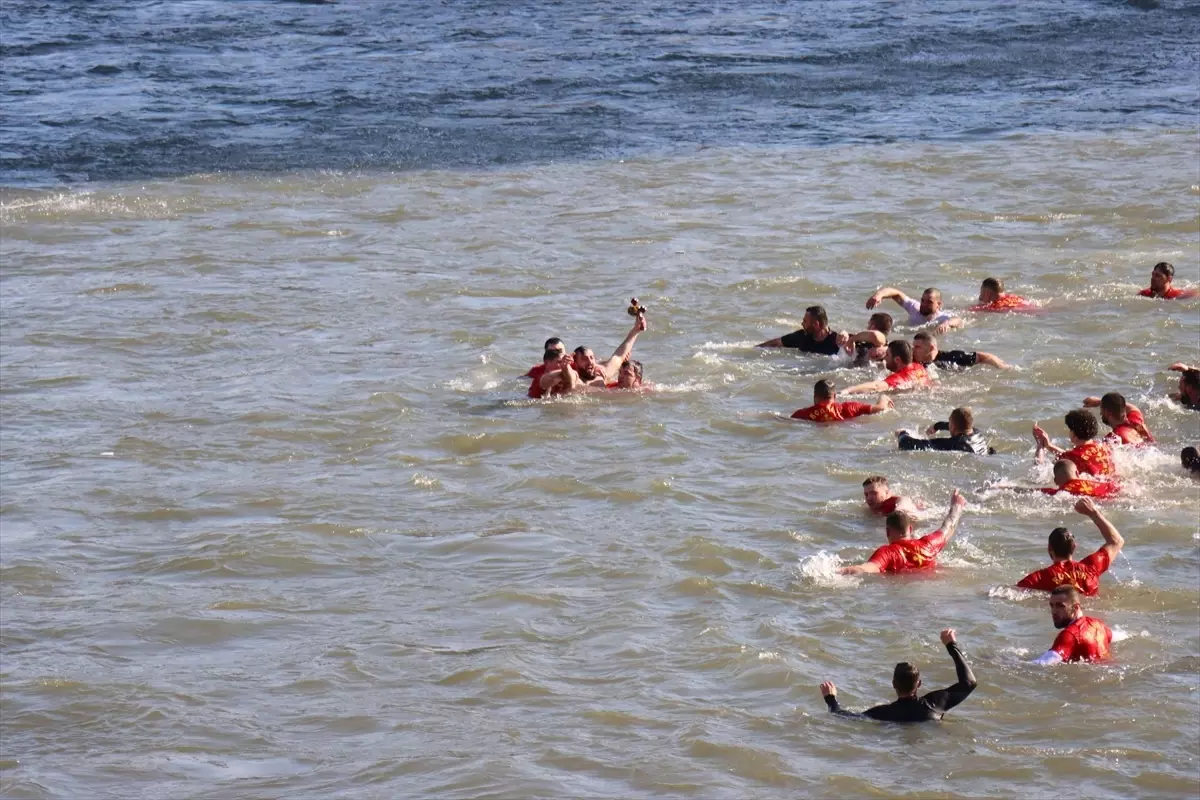 Epifani Bayramı Balkanlarda Coşkuyla Kutlandı