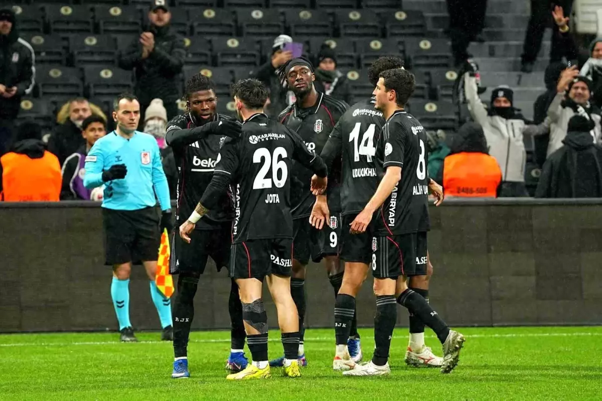 Beşiktaş\'ın Kaybetmeme Serisi Devam Ediyor