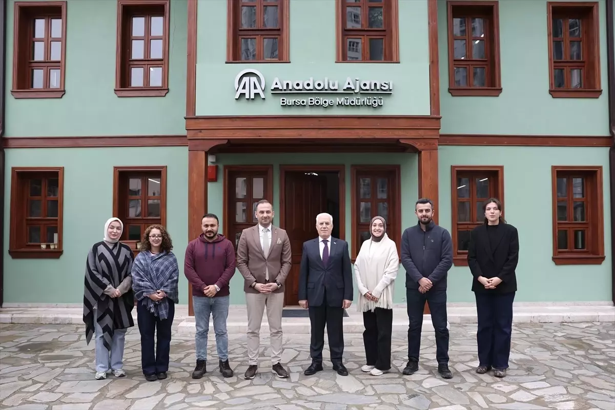 Bozbey’den AA Bursa\'ya Ziyaret