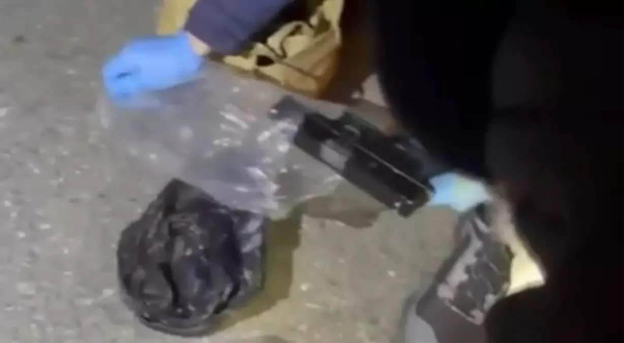 Bursa\'da Uyuşturucu Operasyonu: 3 Gözaltı