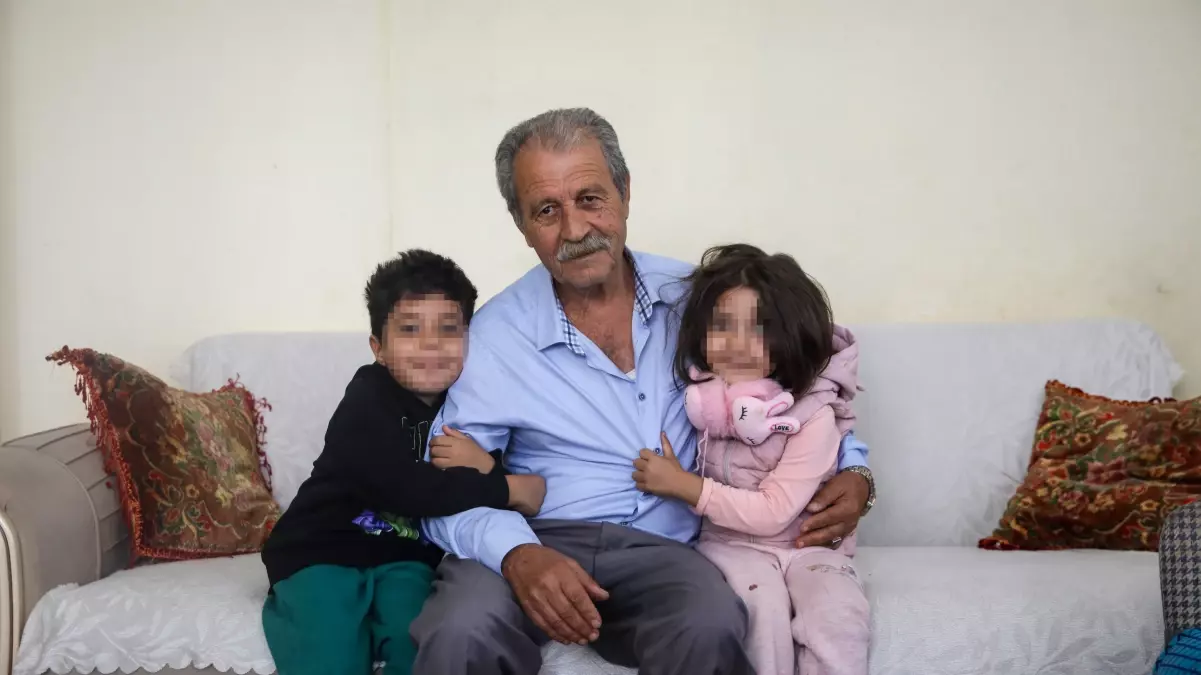 Kadri Dede ve Torunlarına Yeni Ev