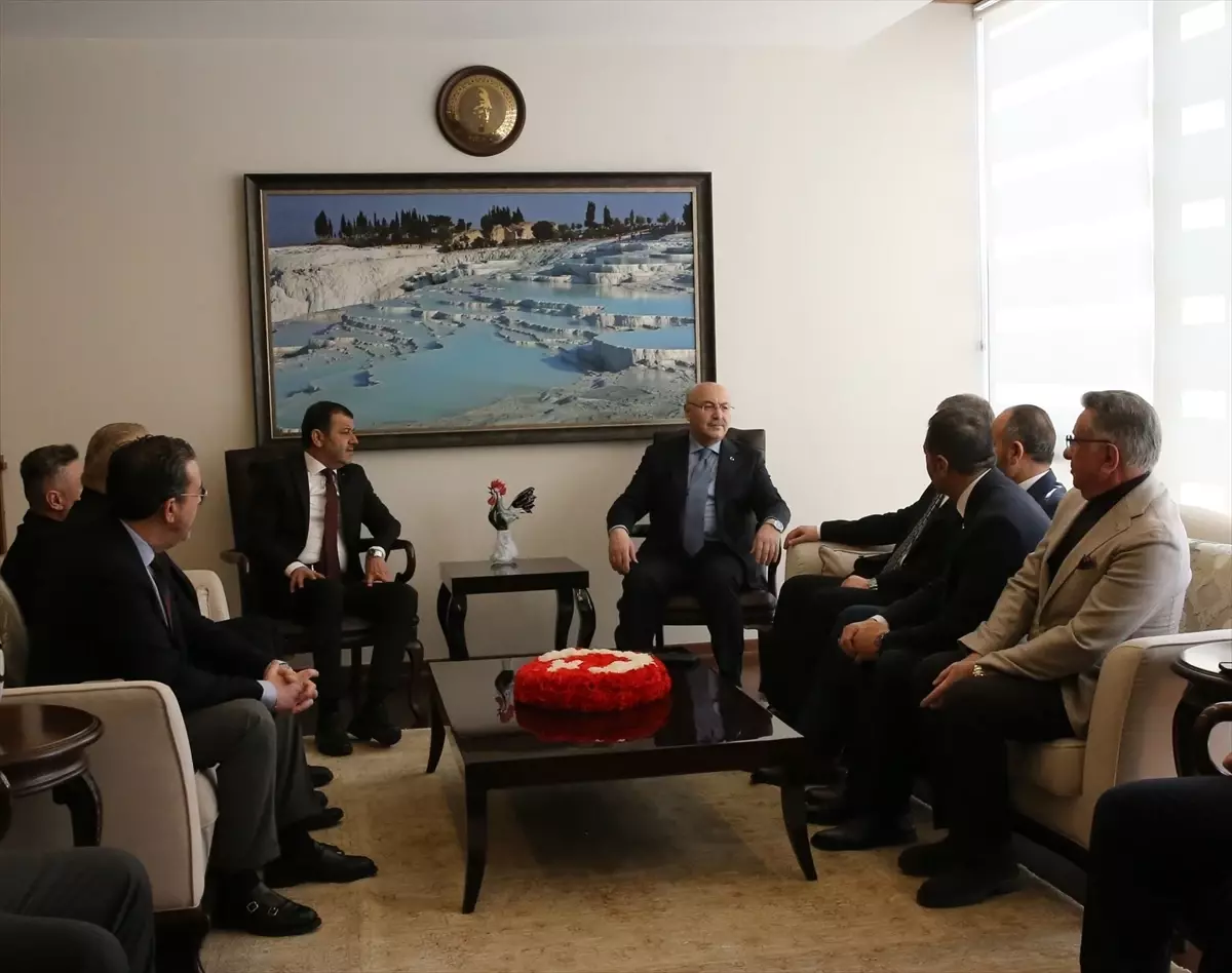 Denizli Valisi Yavuz Selim Köşger görevine başladı