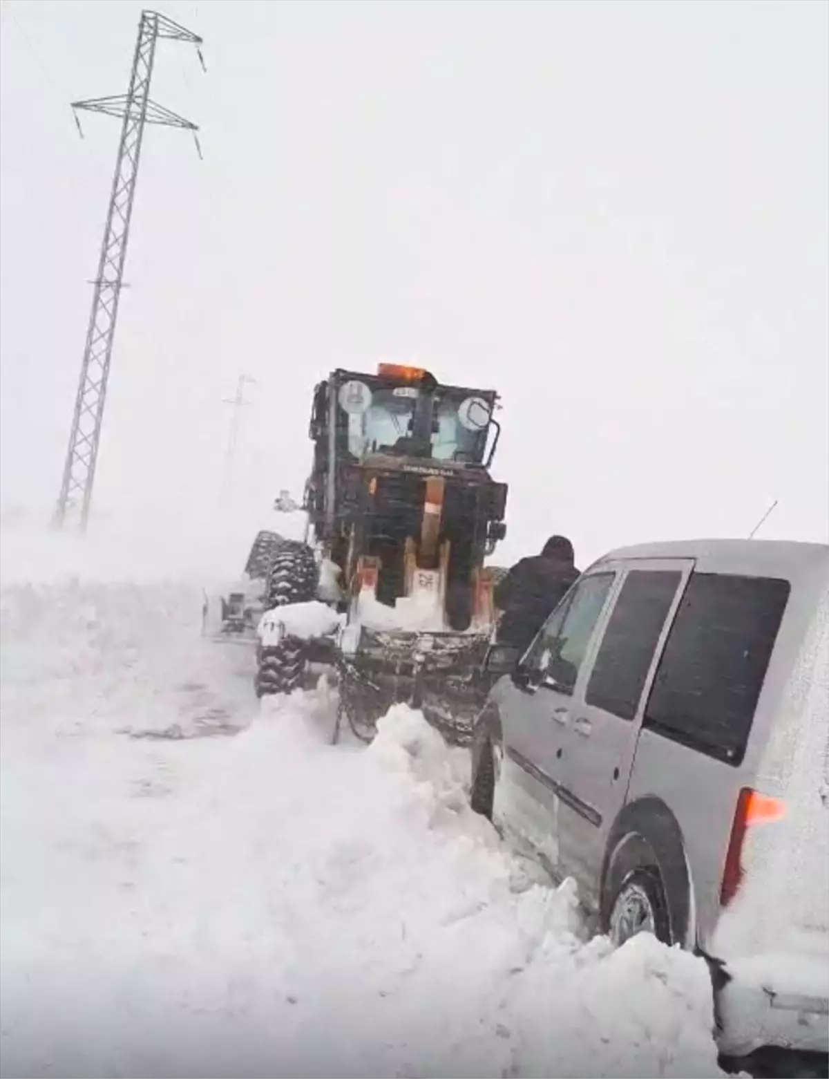 Horasan\'da Kar Mahsur Kaldı