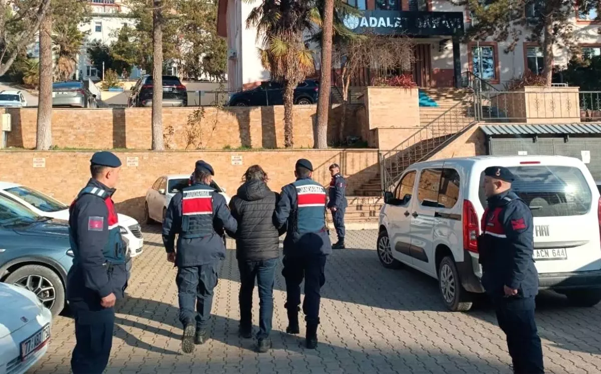 Bilecik\'te polis memuru eski eşini vurarak yaraladı