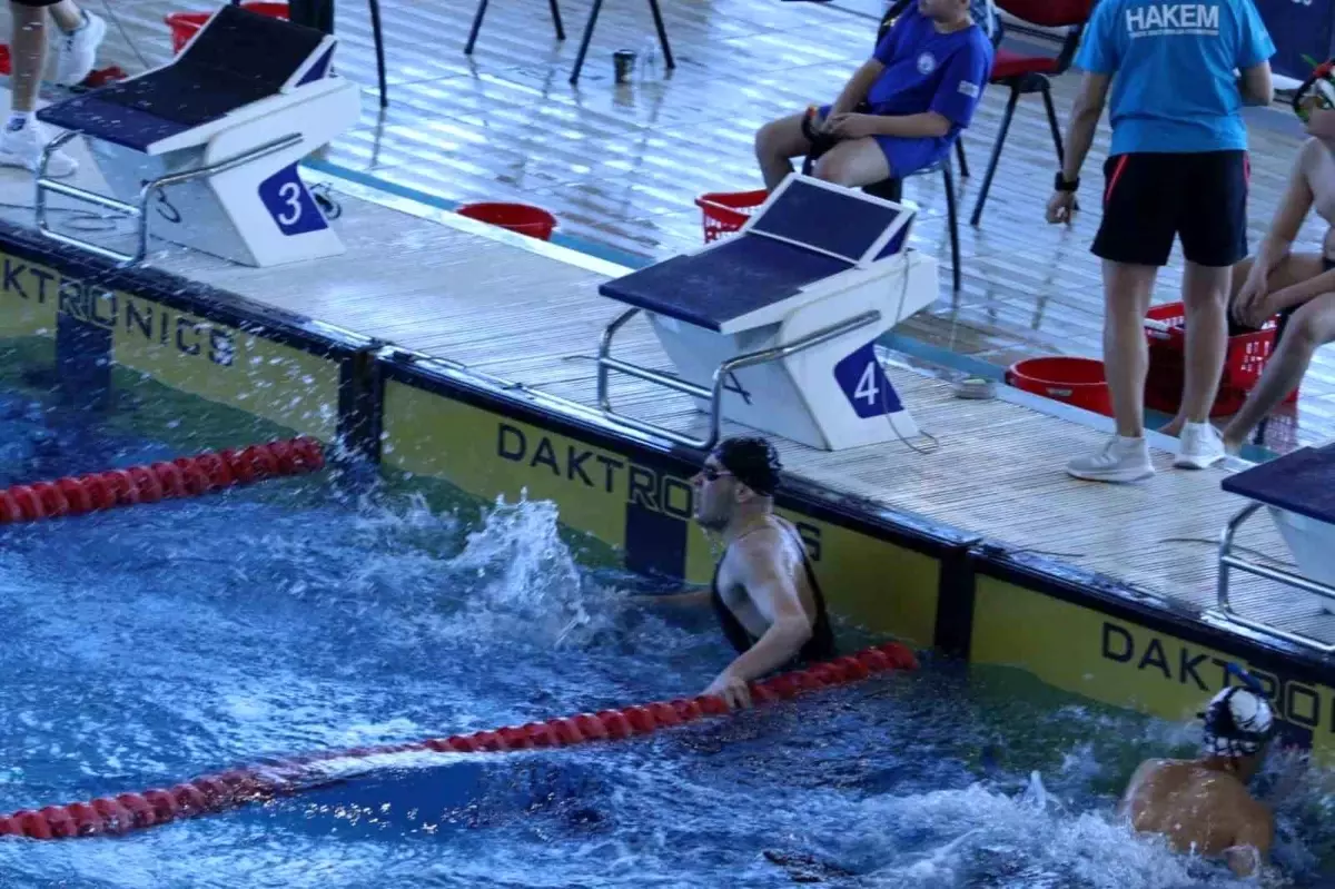 Gaziantep Büyükşehir\'in milli sporcusu Kaan Efe Kaya\'dan üç altın madalya