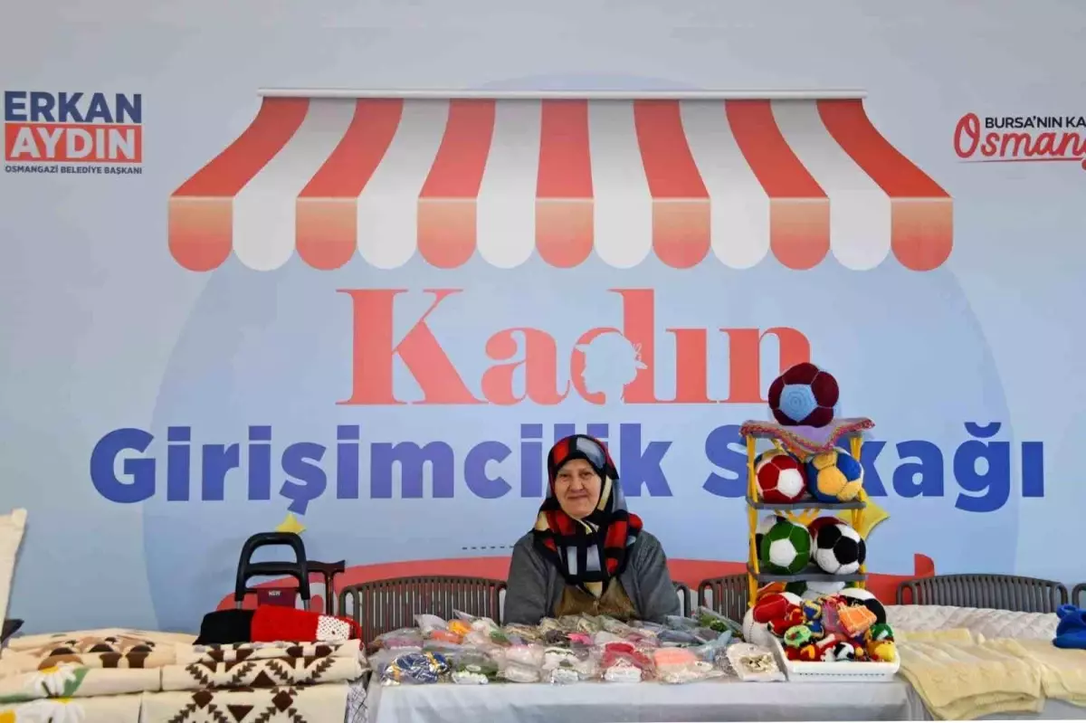 Girişimci kadınların el emeği Osmangazi Meydanı\'nda buluştu