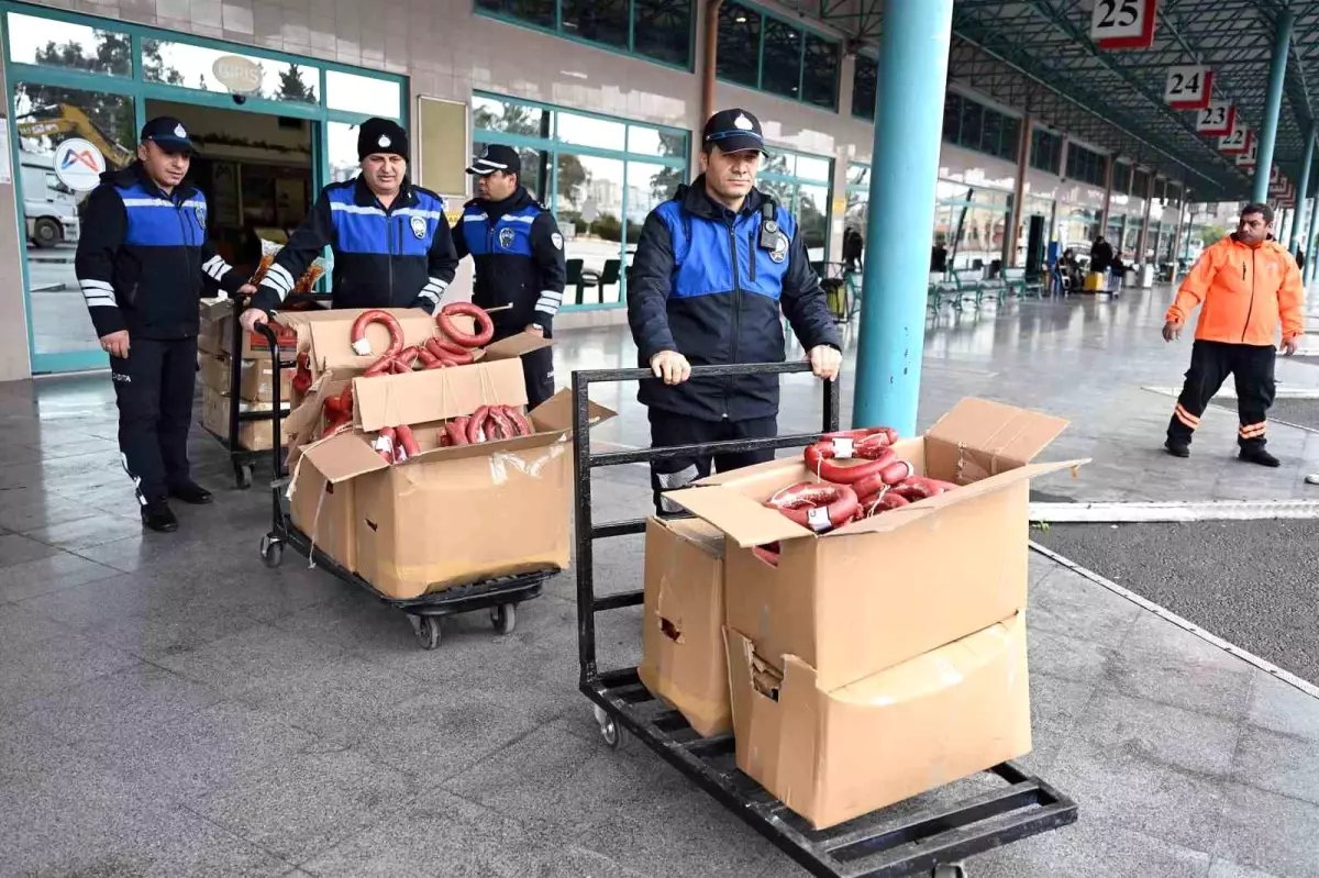 Mersin\'de halk sağlığını tehdit eden gıdalara geçit verilmedi