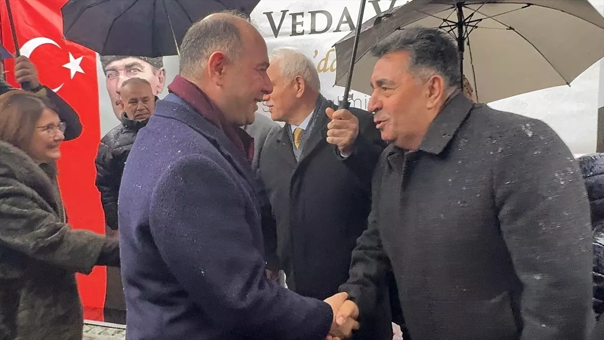 Vali Serdengeçti Giresun\'dan Ayrıldı