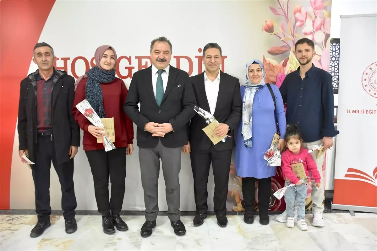 Van\'da Yeni Öğretmenlere Hoşgeldin Etkinliği