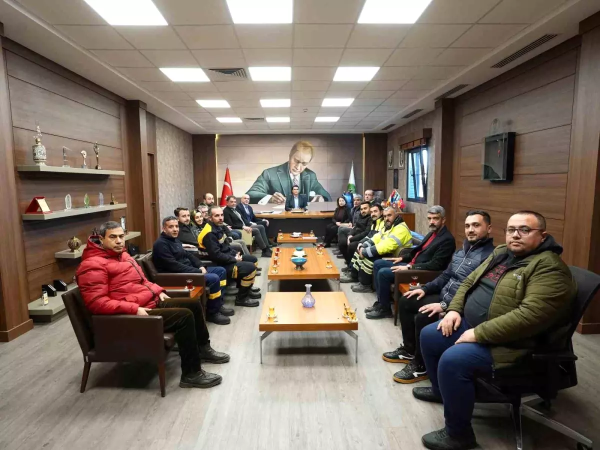 Yılmaz\'dan kar mesaisine anlamlı teşekkür