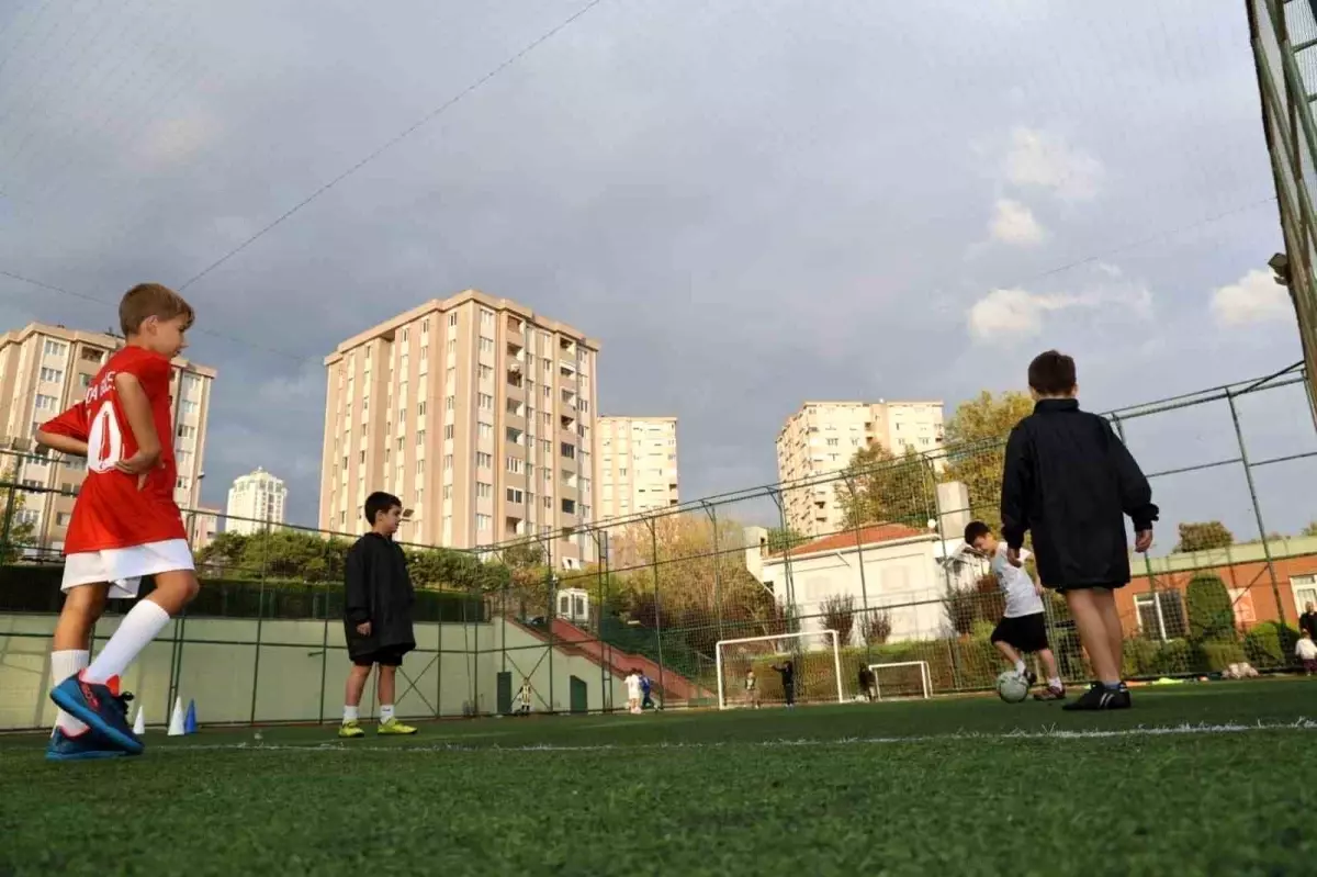 Ataşehir\'de kış sporla geçecek: 2026 Kış Spor Eğitimleri başlıyor