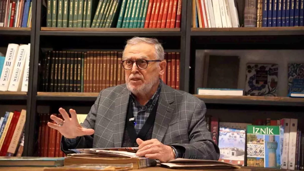 Bakanlıkta 23 yıl görev yapan Özen, İznik\'ten kopamadı