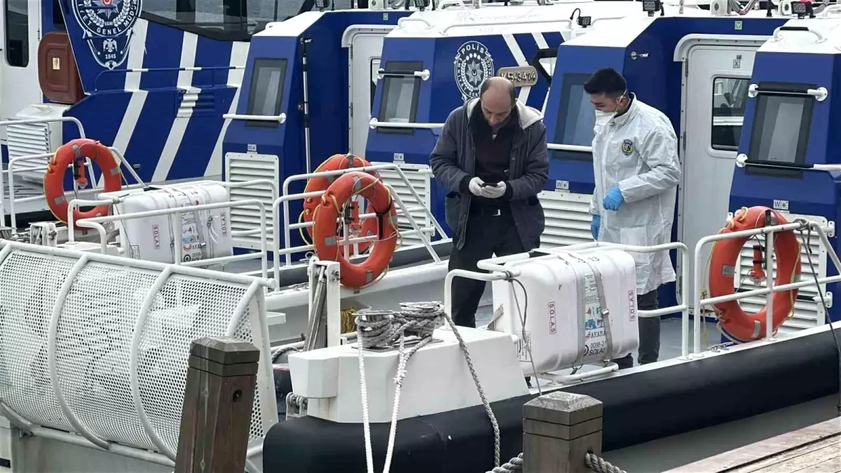 İstanbul Boğazı\'nda kaybolan yüzücünün cesedi bulundu