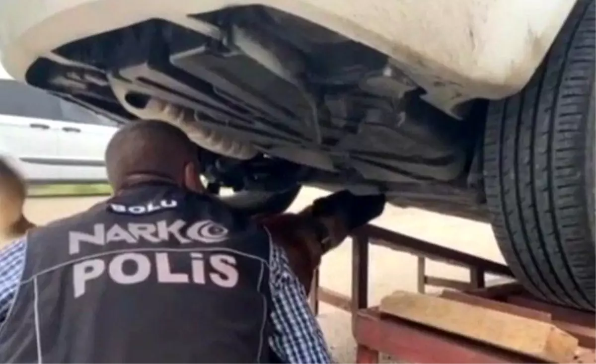 Bolu\'da Uyuşturucu Operasyonu: 15 Gözaltı, 3 Tutuklama