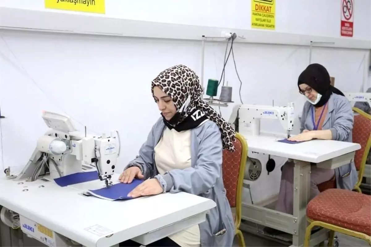Canik\'te hanım konaklarında 12 bin 132 kadına mesleki eğitim