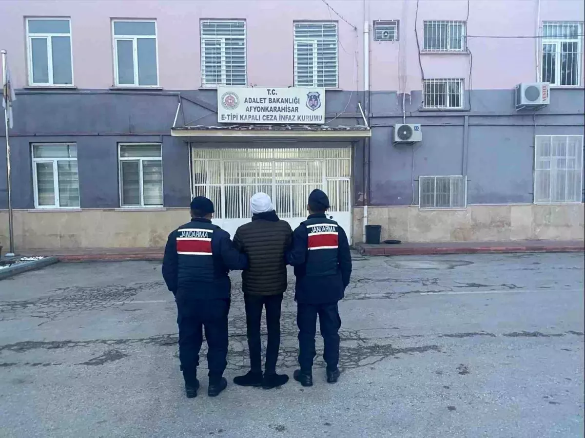 Afyonkarahisar\'da 51 Şahıs Yakalandı