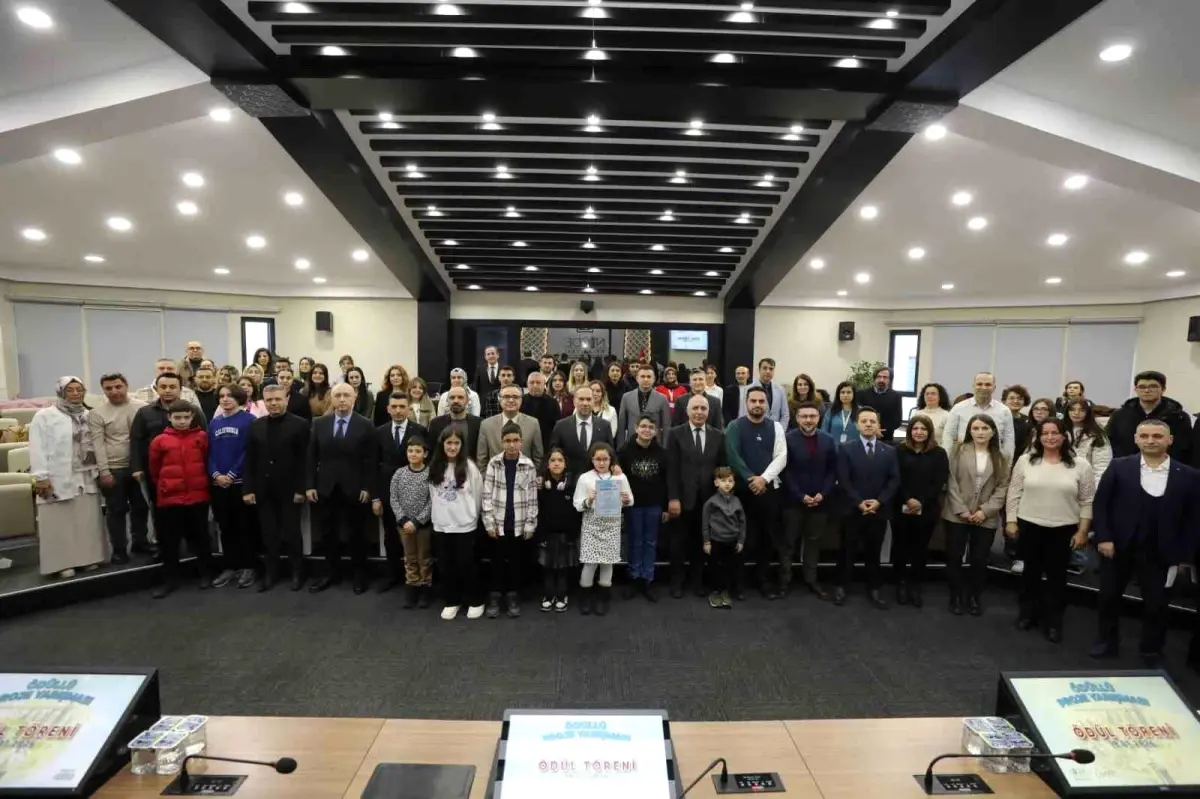 \'Fikrini Paylaş, Şehrine Değer Kat\' yarışmasında ödüller sahiplerini buldu