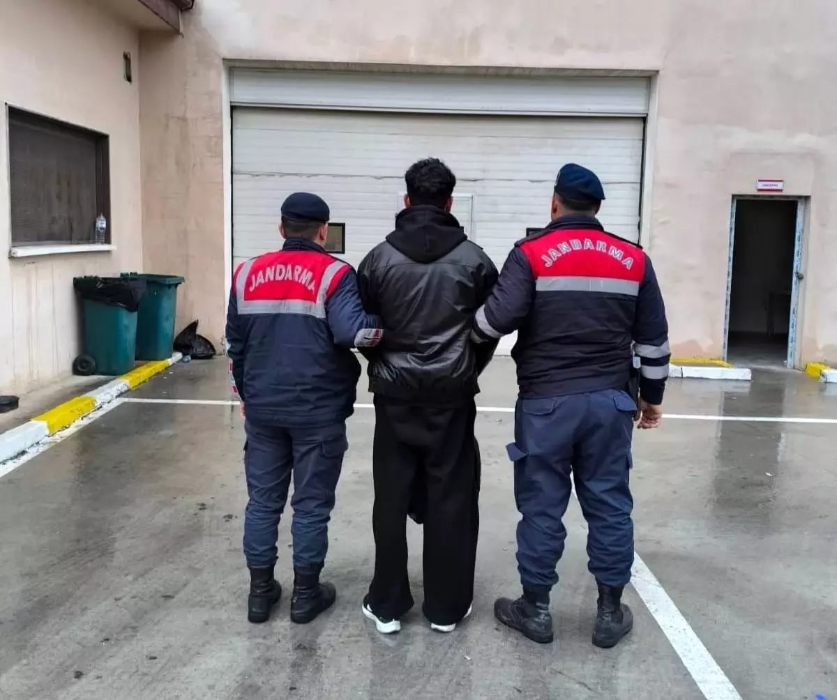 Gaziantep\'te aranan 2 şahıs yakalandı