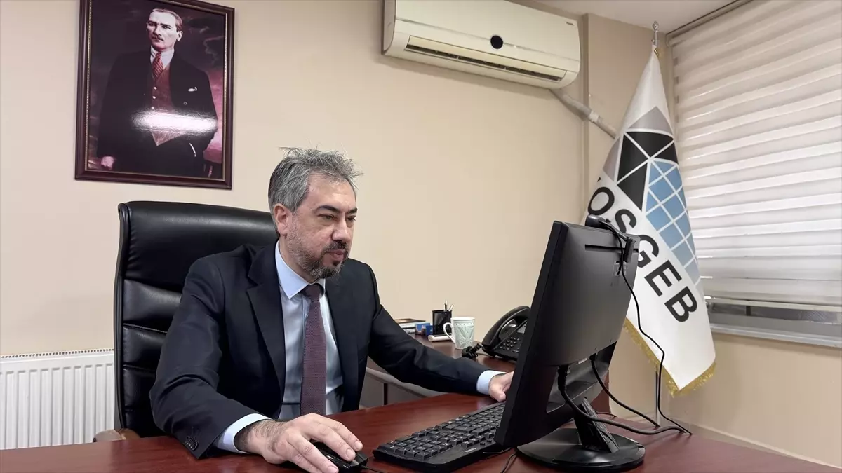 KOSGEB Müdürü \'Yılın Kareleri\' Oylamasında