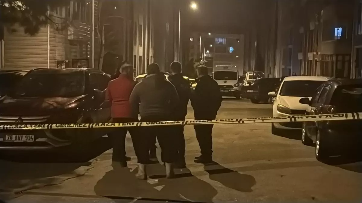 Kızının sevgilisi kapıya dayandı, hiç düşünmeden silaha sarıldı