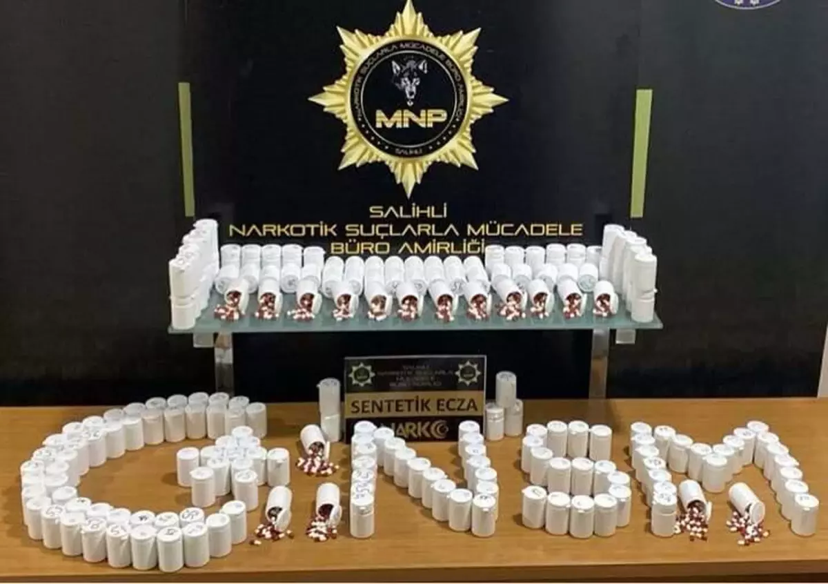 Manisa\'da Uyuşturucu Operasyonu: 11 Bin Hap Ele Geçirildi