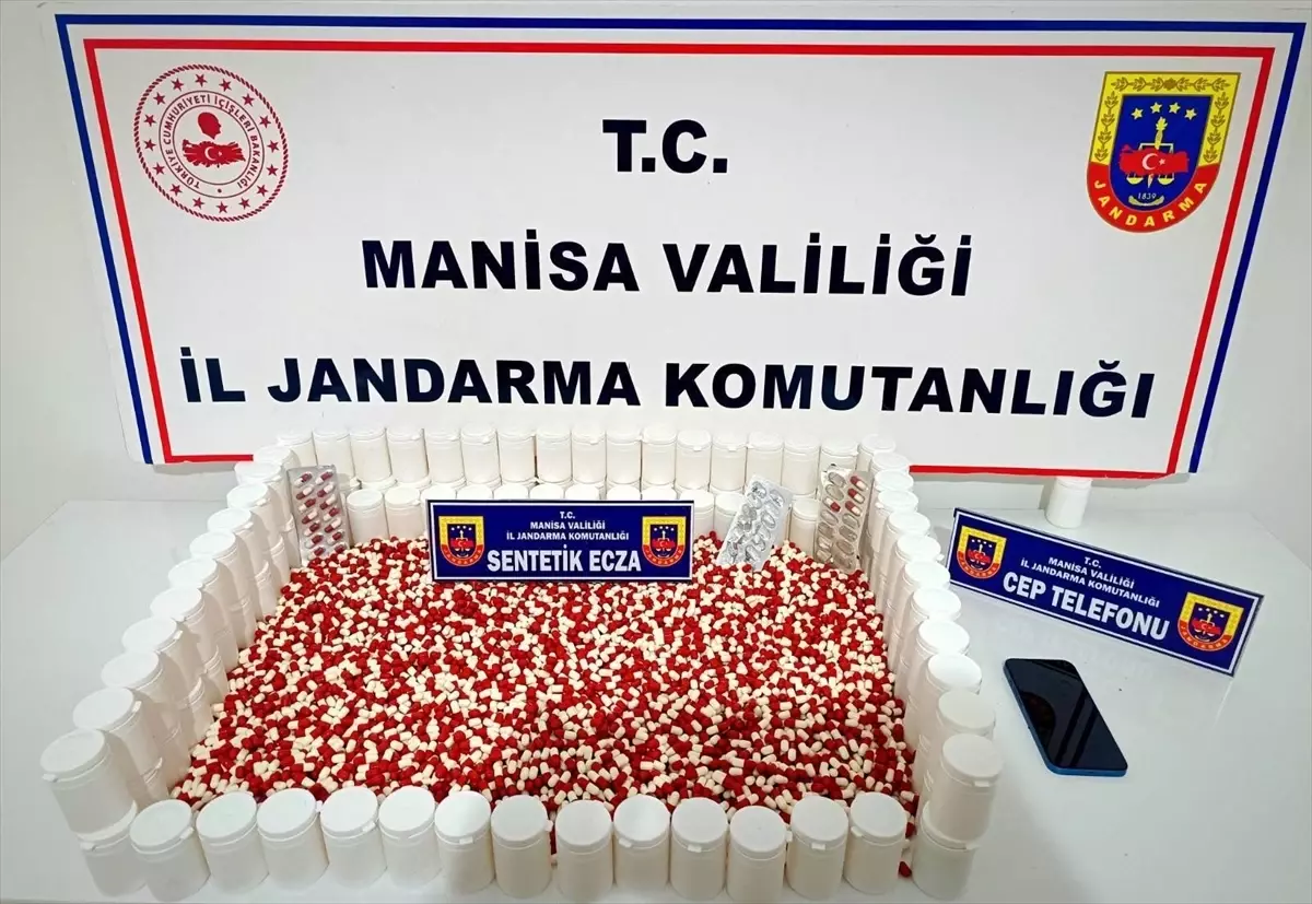 Manisa\'da Uyuşturucu Hap Operasyonu