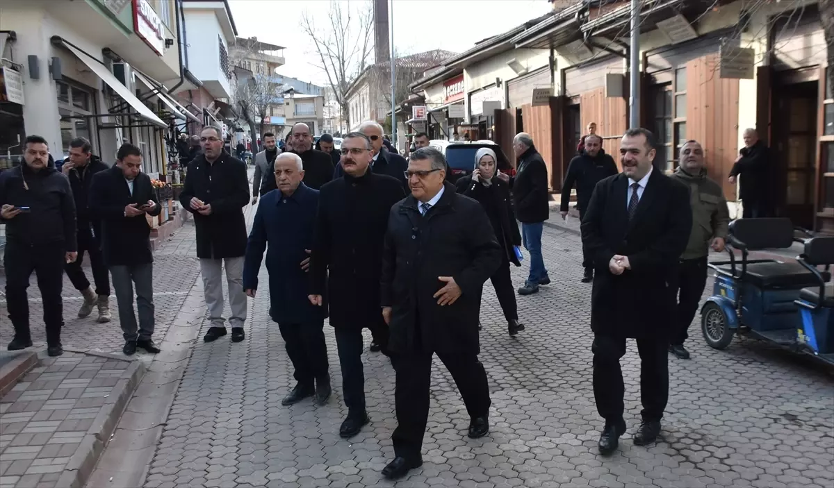 Vali Özarslan Boyabat\'ta Esnafı Ziyaret Etti