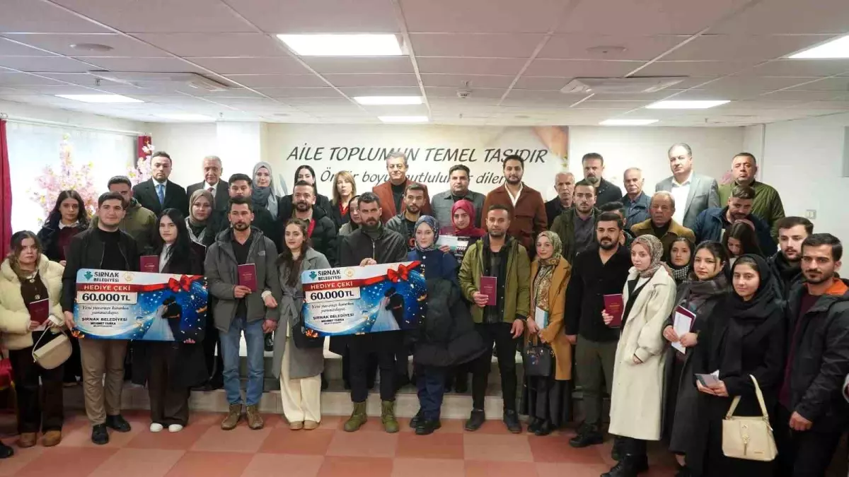 Şırnak\'ta Yeni Evlilere Nakdi Destek